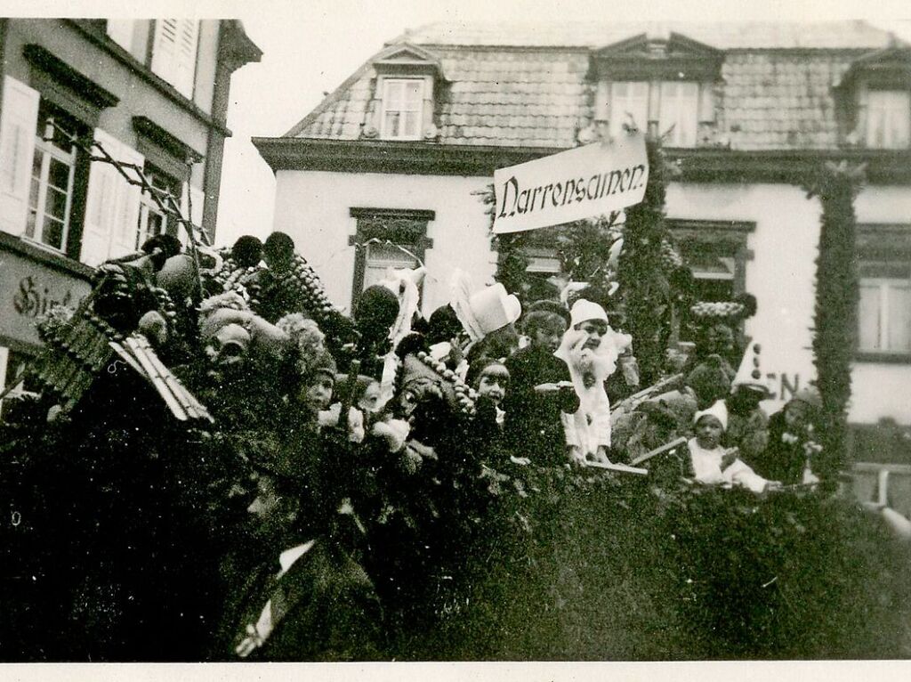 Elzacher Narrensamen, um 1930. Aufgenommen von Franz Nopper, wohnhaft in Kollnau.