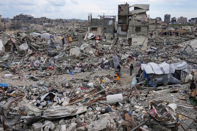 Im Gazastreifen l&auml;uft die erste P...Waffenruhe-Abkommens aus. (Archivbild)  | Foto: Abdel Kareem Hana/AP/dpa