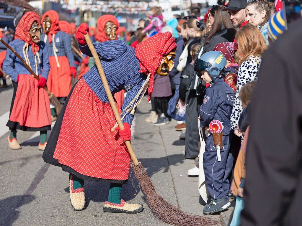 Tausende von Besuchern waren am Sonntag in Waldkirch und erlebten gut aufgelegte Narren.