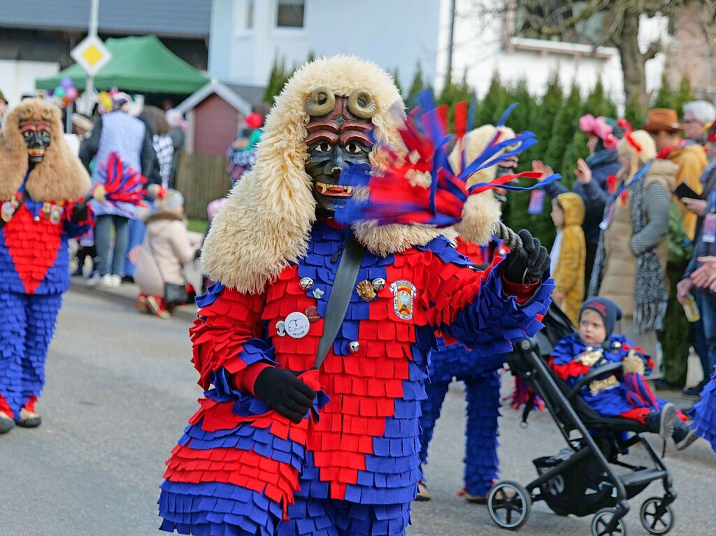 Der Fasnachtsumzug in Buchenbach ist bei den Narren beliebt.