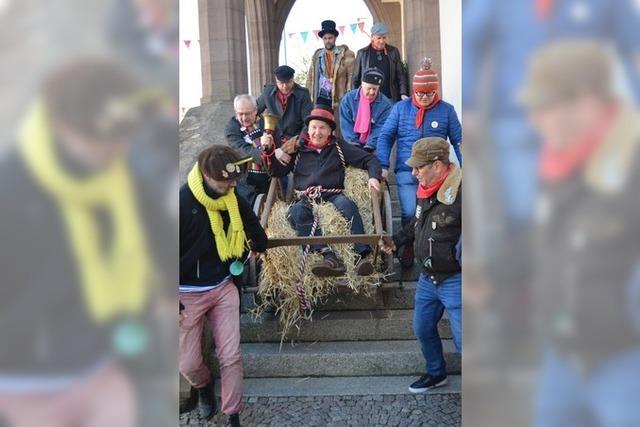 Der angeblich 750 Jahre alte Latschariverein in Elzach wird sich am Dienstag wieder einen Prsidenten fangen