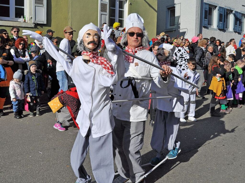 Strahlendes Wetter, strahlende Narren: Beim Fasnachtsumzug in Zell hat alles gepasst.