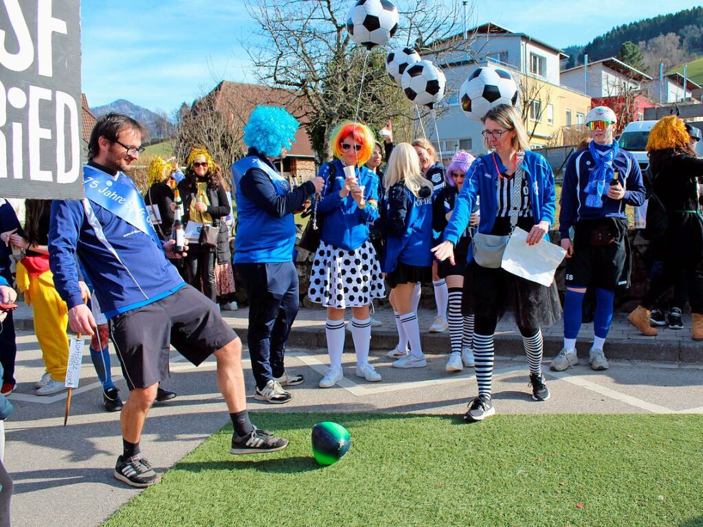 Der Umzug durch den Ort ist ein Hhepunkt der Fasnacht in Oberried.