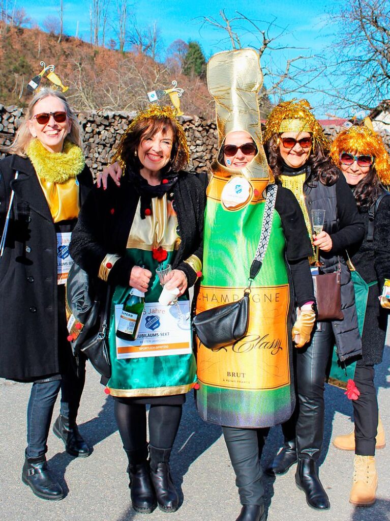 Der Umzug durch den Ort ist ein Hhepunkt der Fasnacht in Oberried.