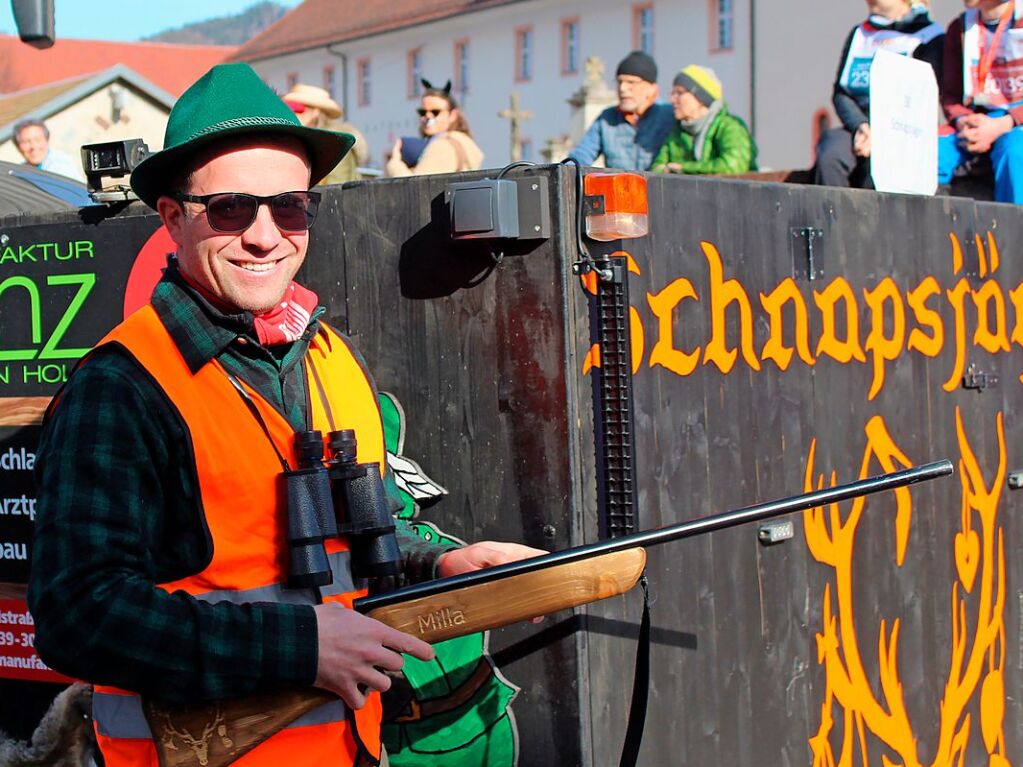 Der Umzug durch den Ort ist ein Hhepunkt der Fasnacht in Oberried.