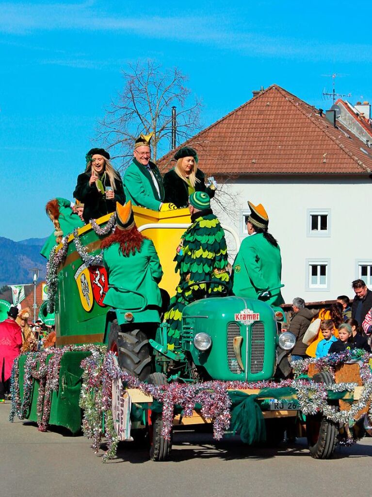 Der Umzug durch den Ort ist ein Hhepunkt der Fasnacht in Oberried.