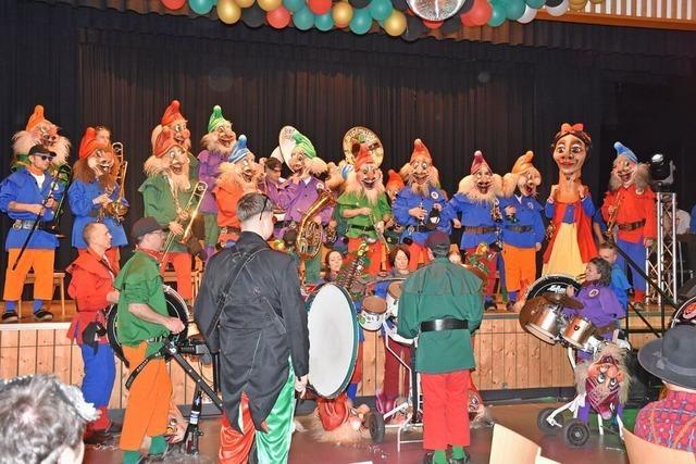 Breitnau: So feierten die Narren auf dem Schlappi-Ball in der Festhalle