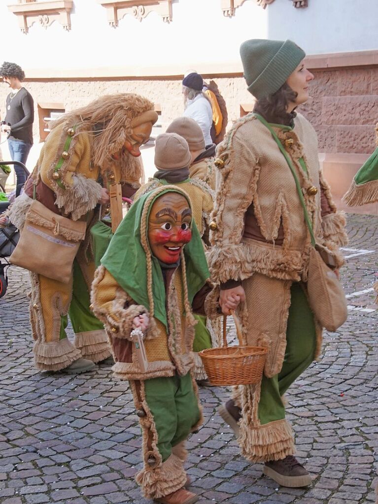 Ausgelassen feierten die Narren auf den Umzgen im nrdlichen Breisgau