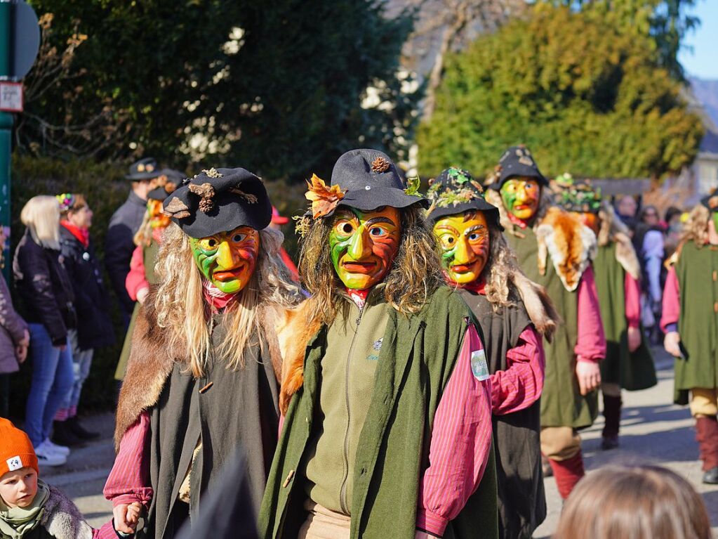 Mit einem groen Umzug hat Kirchzartens Hllenzunft ihr 90. Jubilum gefeiert.