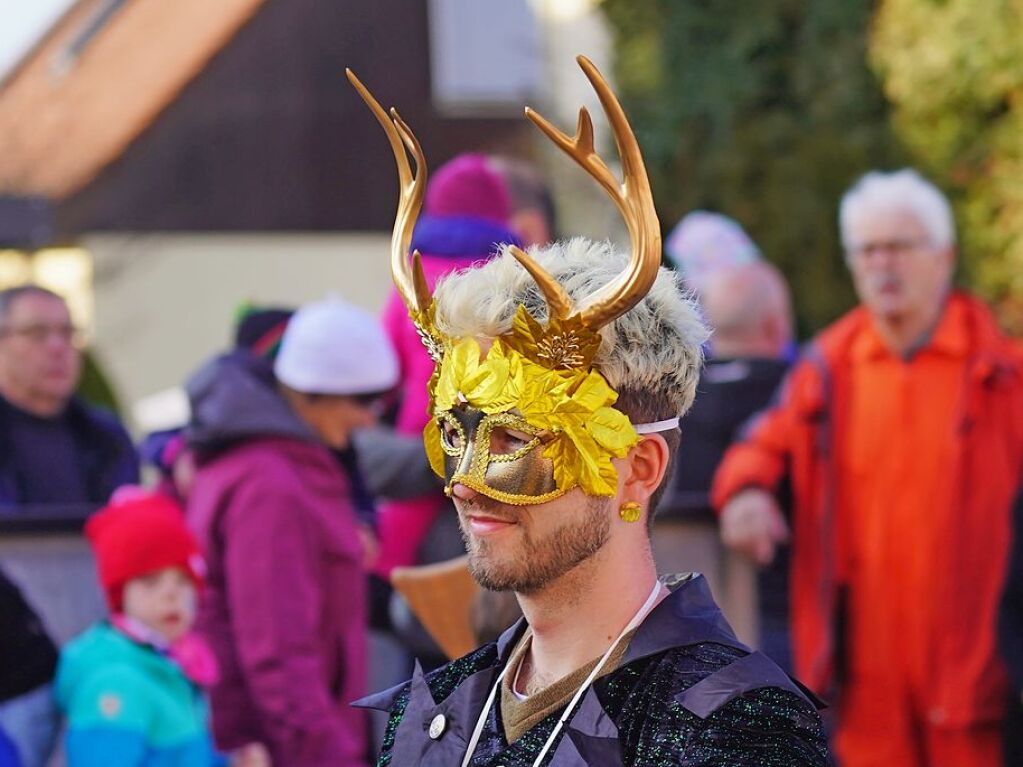 Mit einem groen Umzug hat Kirchzartens Hllenzunft ihr 90. Jubilum gefeiert.