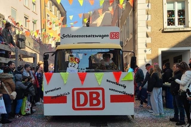 Fotos: Der grenzberschreitende Fasnachtsumzug in Laufenburg