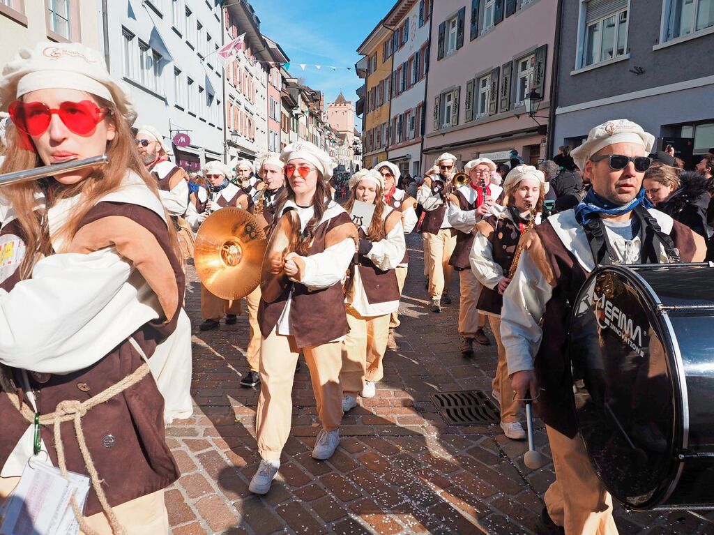 In den beiden Rheinfelden herrschte bei strahlendem Sonnenschein ausgelassene Stimmung.