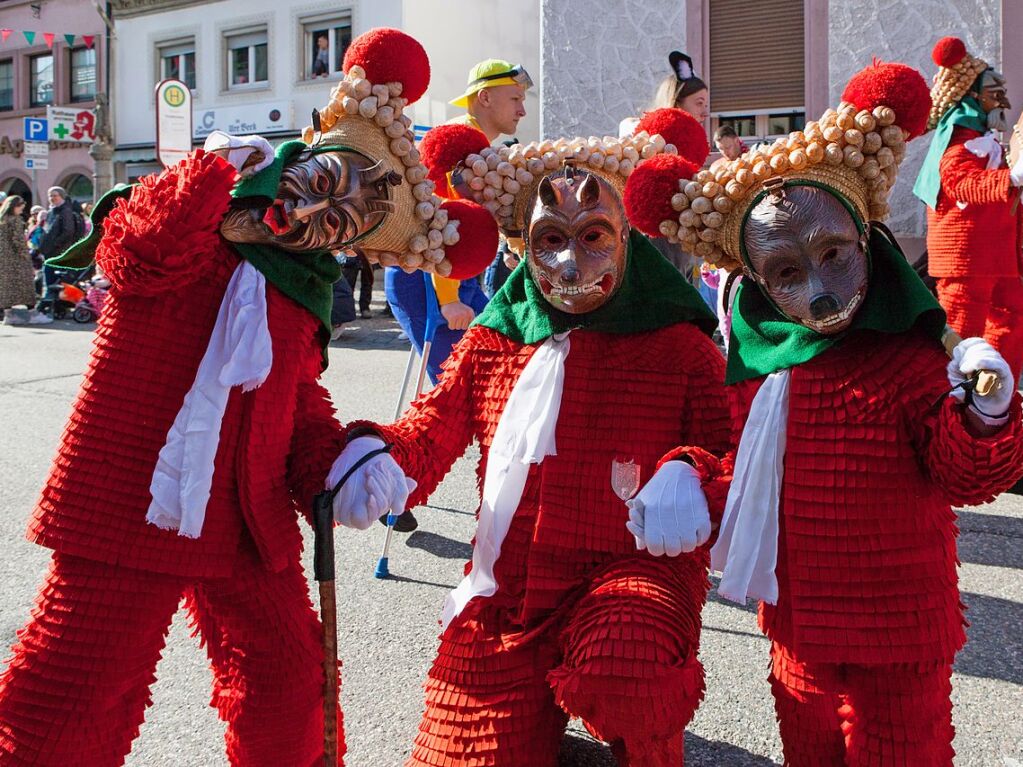 Bei schnstem Wetter feierten am Sonntag in Elzach sowohl die vielen Hundert Schuttig als auch die Zuschauer die Fasnet.