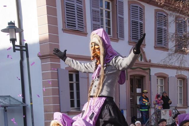 Narren im Breisgau lassen es krachen