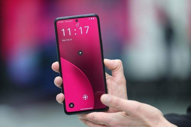 Telekom bringt Smartphone ohne sichtbare Apps auf den Markt