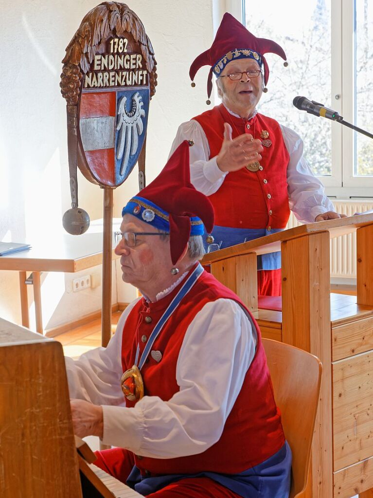 Franz-Josef Vollherbst widmete sich in seiner Narrenpredigt, begleitet von seinem Bruder Peter, der Bedeutung der Endinger Fasnetsliadli.