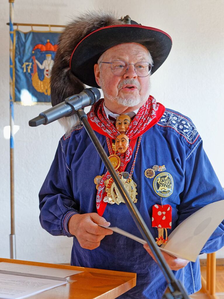 Roland Wehrle, ehemaliger Prsident der Vereinigung Schwbisch-Alemannischer Narrenznfte (VSAN), machte sich am Montag ganz privat ein Bild von der Endinger Fasnet.