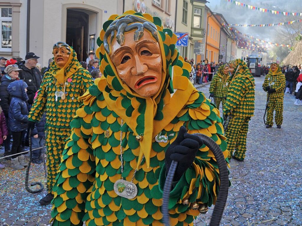 Besser geht’s kaum: Bim Rosenmontagsumzug in Todtnau passten Wetter, Stimmung und Wagen.