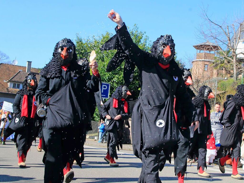 Nrrisches Treiben auf den Straen Oberweiers am Rosenmontag