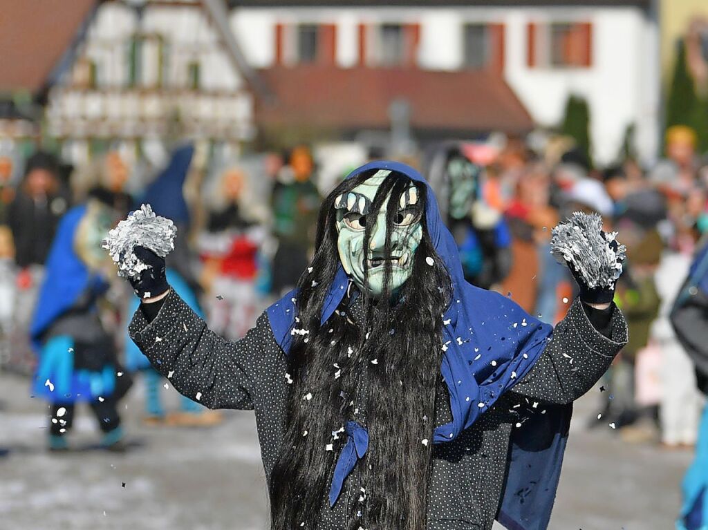 Nrrisches Treiben am Rosenmontag in Ottenheim