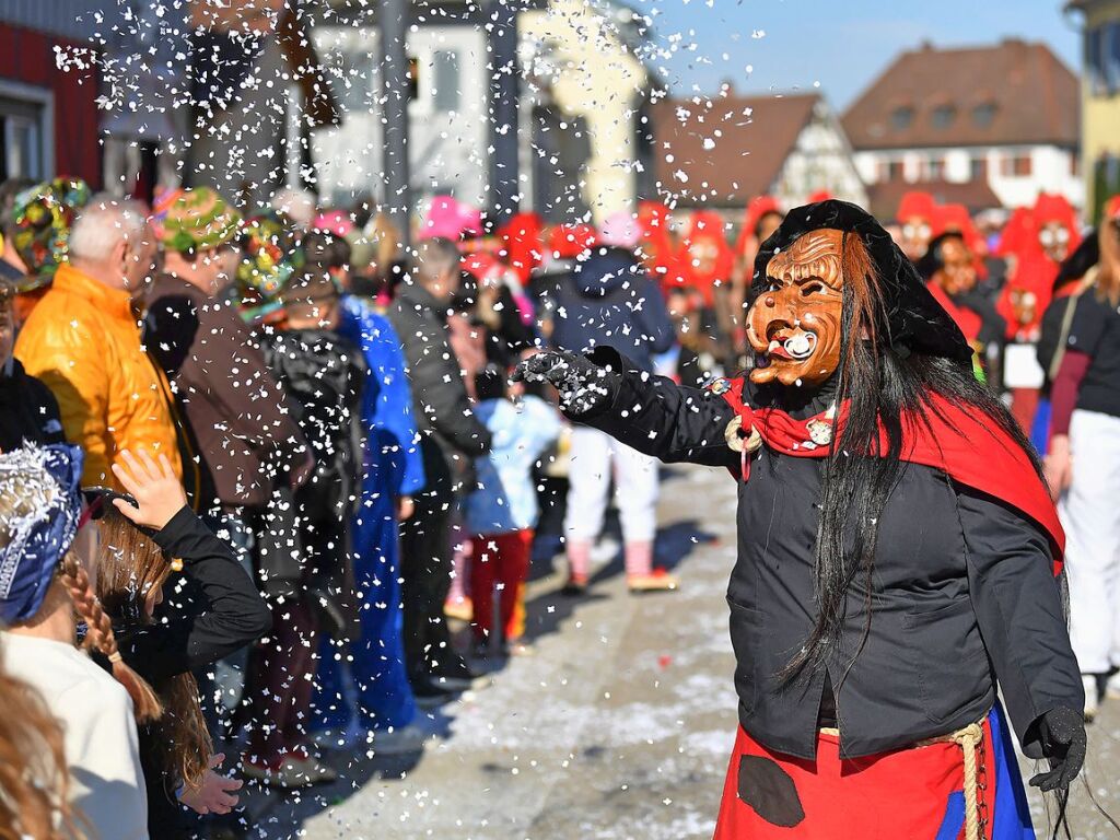 Nrrisches Treiben am Rosenmontag in Ottenheim