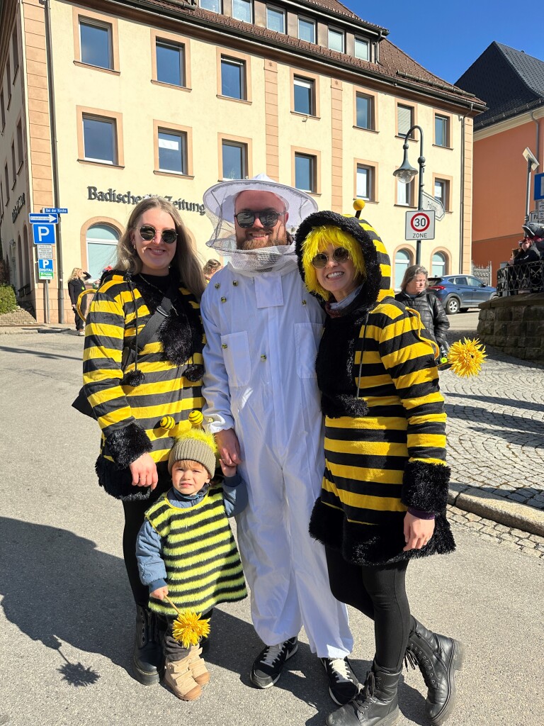 Am Fasnet-Mndig waren in Neustadt die Narren los.