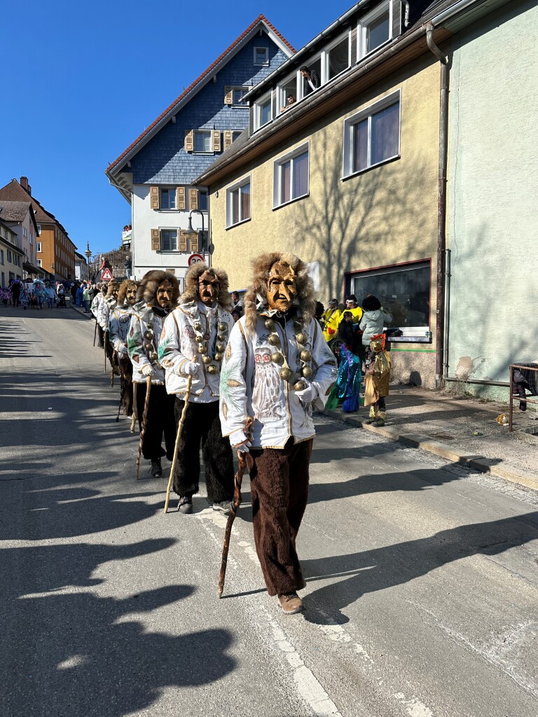 Am Fasnet-Mndig waren in Neustadt die Narren los.