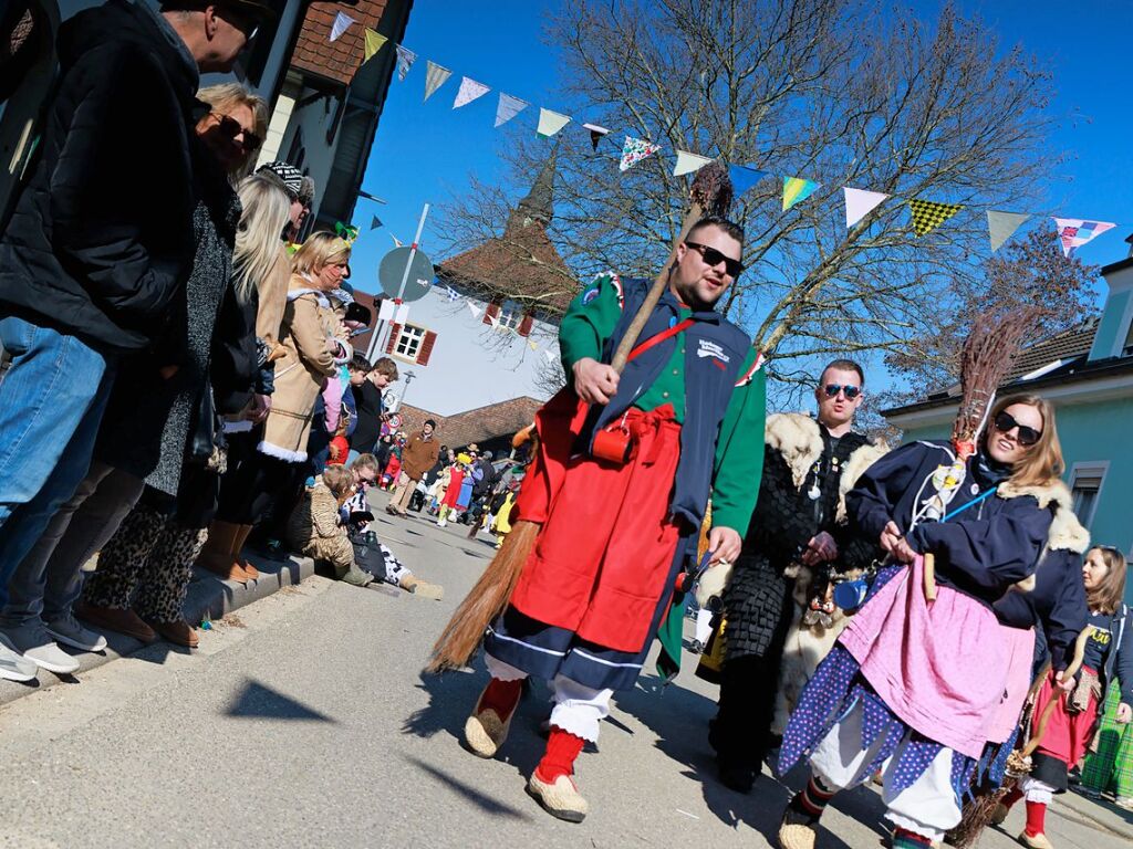 Ausgelassene Stimmung herrschte beim Umzug in Ehrenstetten.