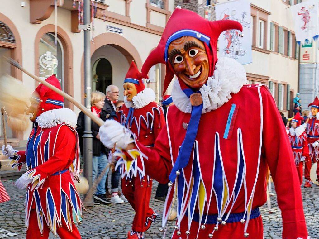 Groer Umzug in Endingen: Tovarer Jokili