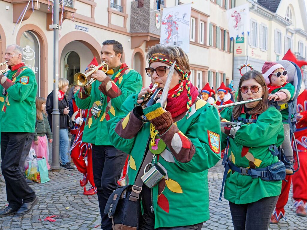 Groer Umzug in Endingen: Forchheims Musiker mit Nachwuchs im Gepck