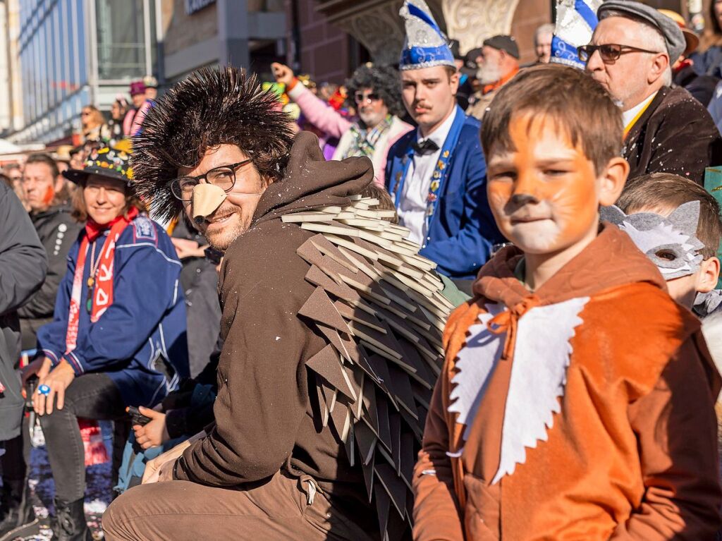 Auch Oberbrgermeister Martin Horn ist beim Rosenmontagsumzug als Zuschauer dabei.