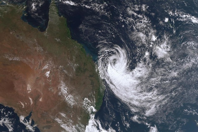 Wirbelsturm "Alfred" bewegt sich auf die K&uuml;ste von Queensland zu.  | Foto: Bureau Of Meteorology/Bureau of Meteorology/dpa