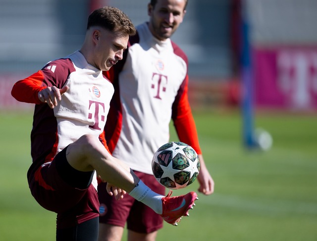 Bereit f&uuml;r Leverkusen: Joshua Kim...Verletzungspause beim Bayern-Training.  | Foto: Sven Hoppe/dpa