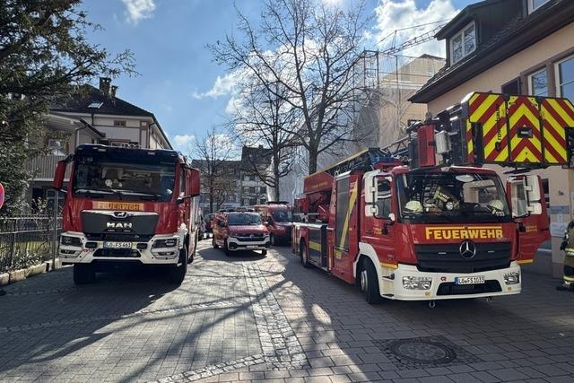 Aufwand fr die Sperrungen bei der Schopfheimer Fasnacht war immens - das wirft Fragen auf