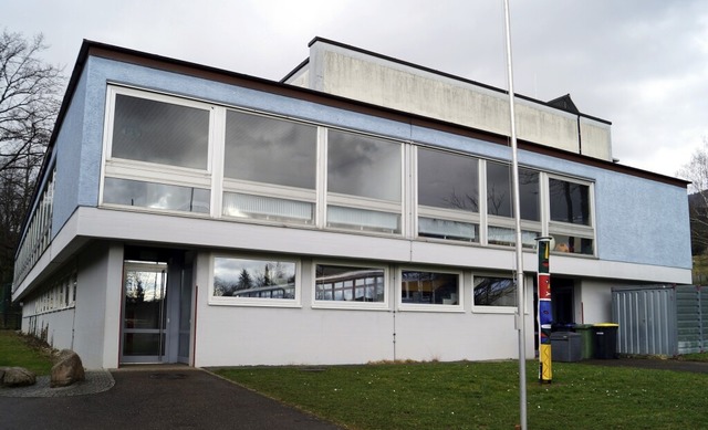 Die Sporthalle der Ren-Schickele-Schule in Badenweiler wird saniert.   | Foto: Silke Hartenstein