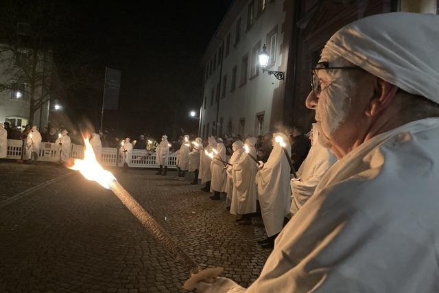 Die Hler von trauriger Gestalt - so herzerreiend endet die Fasnacht in Bad Sckingen