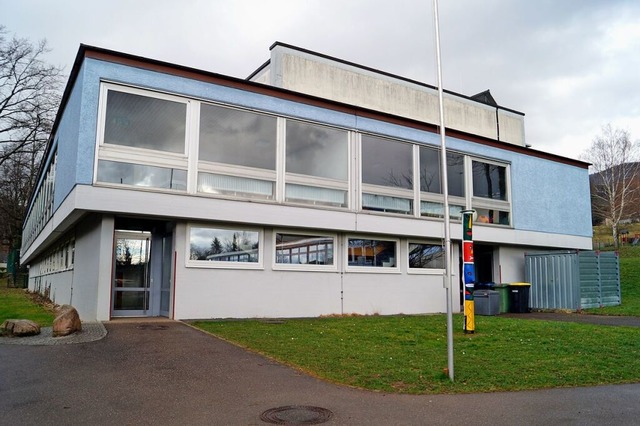 Die Sporthalle der Ren-Schickele-Schule in Badenweiler wird saniert.  | Foto: Silke Hartenstein