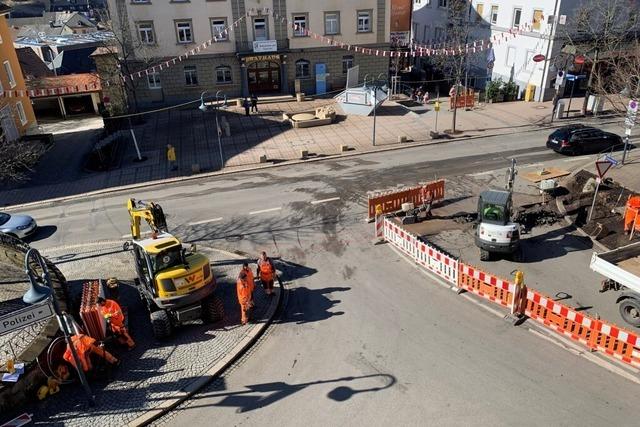 In Titisee-Neustadt wird im Mrz an mehreren Stellen fr den Ausbau des schnellen Internets gebaut