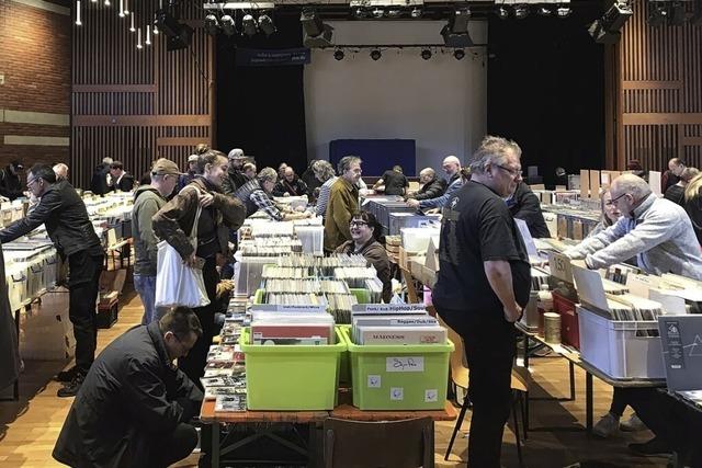 Vinylliebhaberinnen und -liebhaber knnen bei der Plattenbrse im Freiburger Haus der Jugend fndig werden