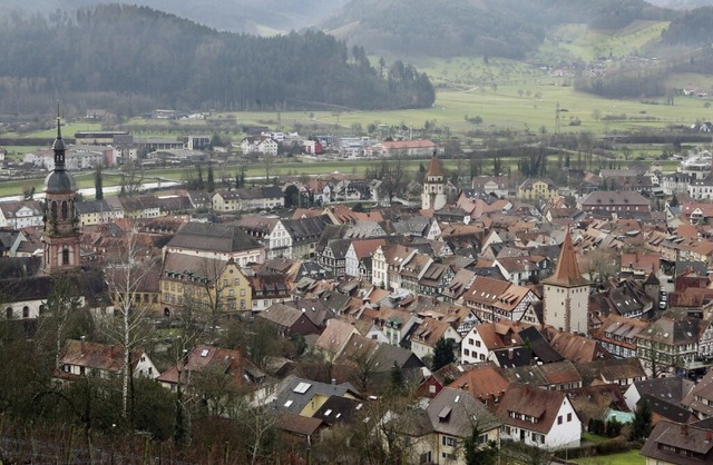 Blick auf Gengenbach und die St. Marie...s Abteikirche der Benediktiner diente.  | Foto: A2070 Rolf Haid