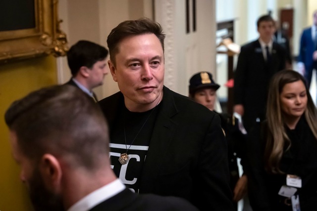 Musk soll k&uuml;rzen, wo andere nicht k&uuml;rzen  | Foto: Ben Curtis/AP/dpa