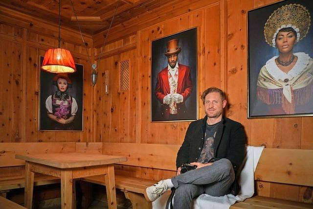 Beim Saunieren Kunst anschauen: Sebastian Wehrles Werke zu sehen im Badeparadies Schwarzwald