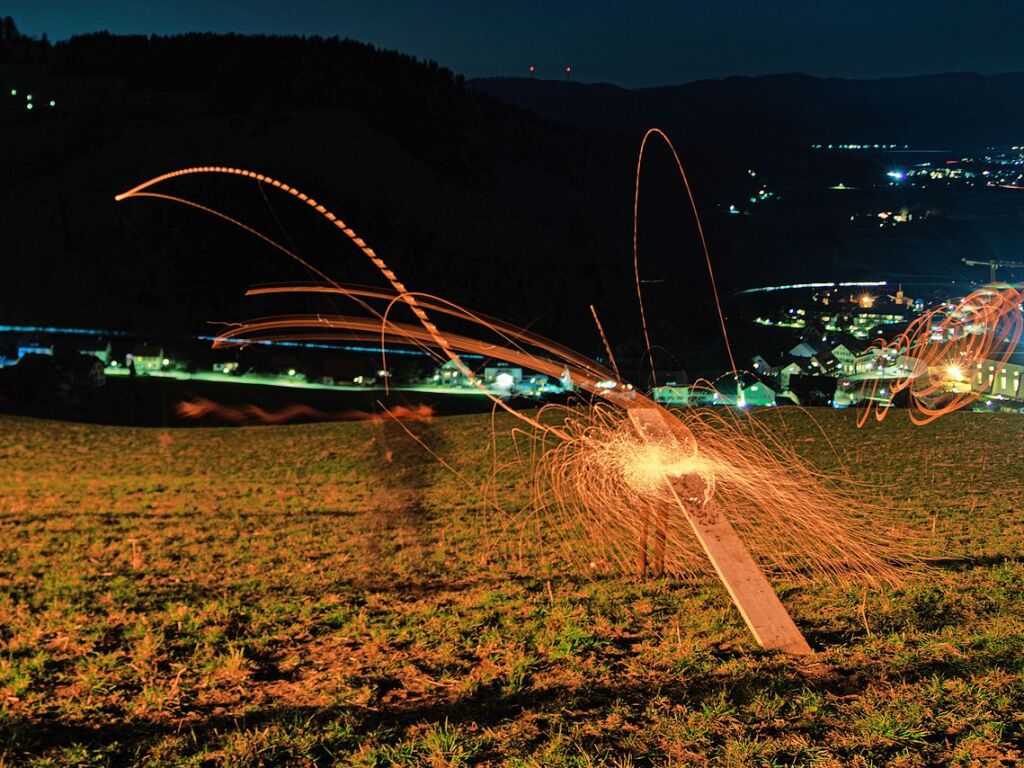 Impressionen vom Schiebeschlagen in Oberried 2025