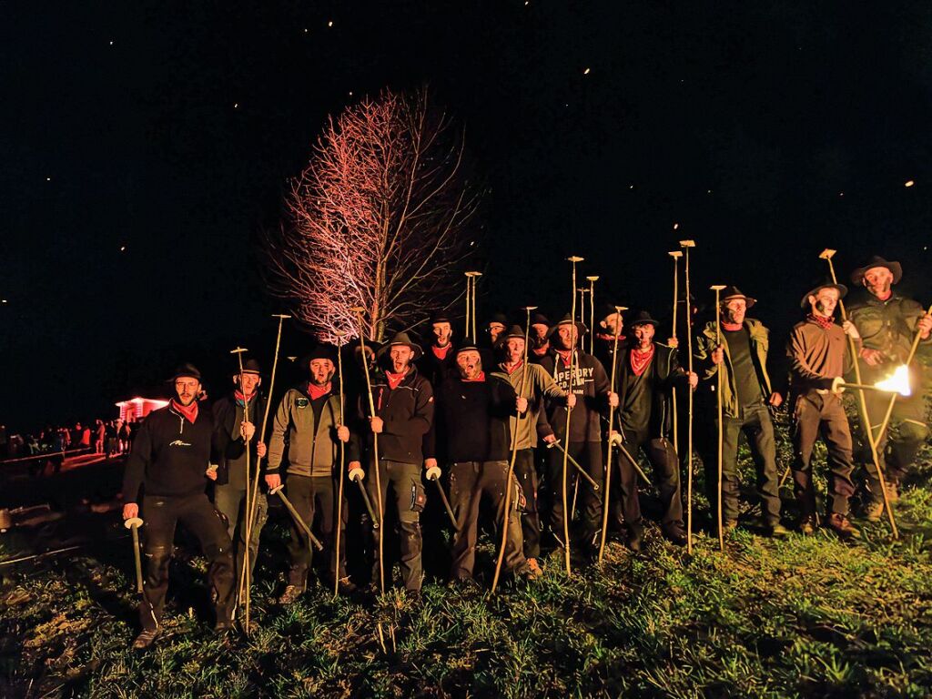 Impressionen vom Schiebeschlagen in Oberried 2025