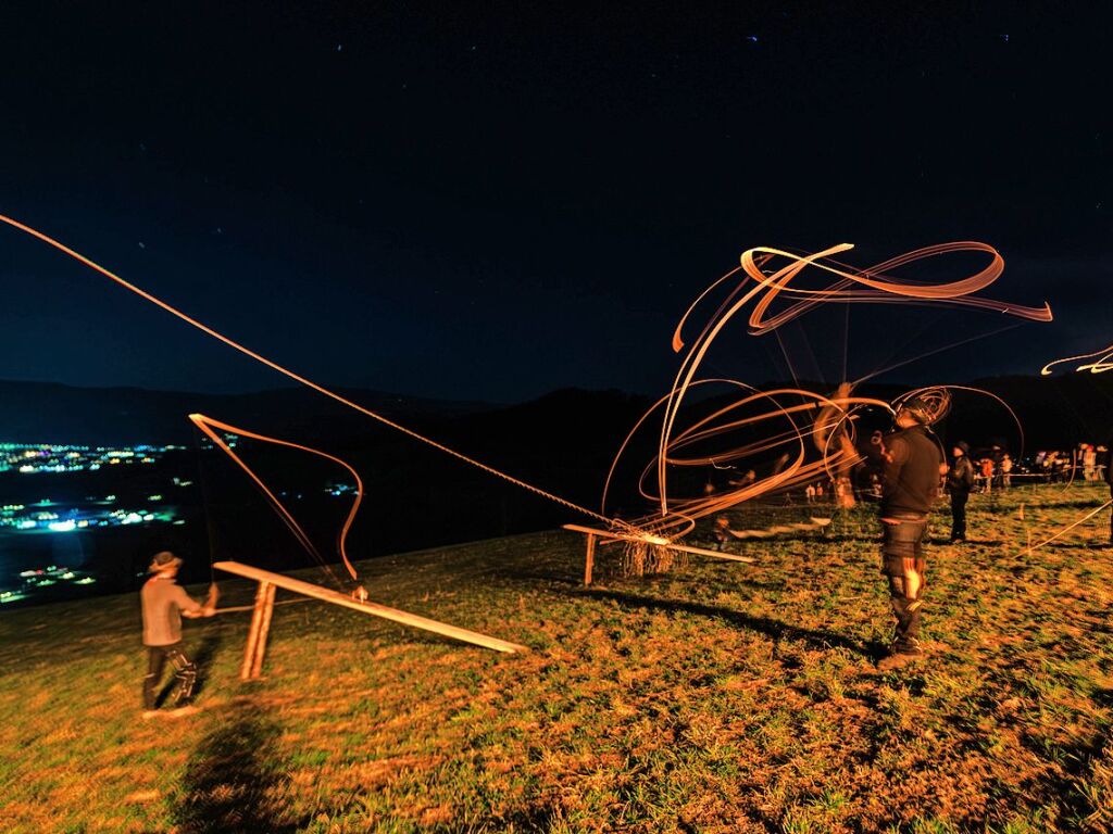 Impressionen vom Schiebeschlagen in Oberried 2025