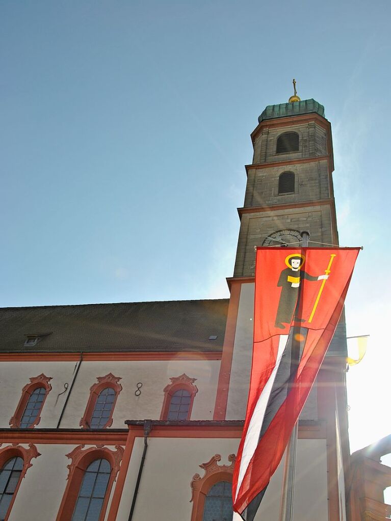 Zu Ehren des heiligen Fridolin zog eine Prozession durch die Innenstadt von Bad Sckingen.