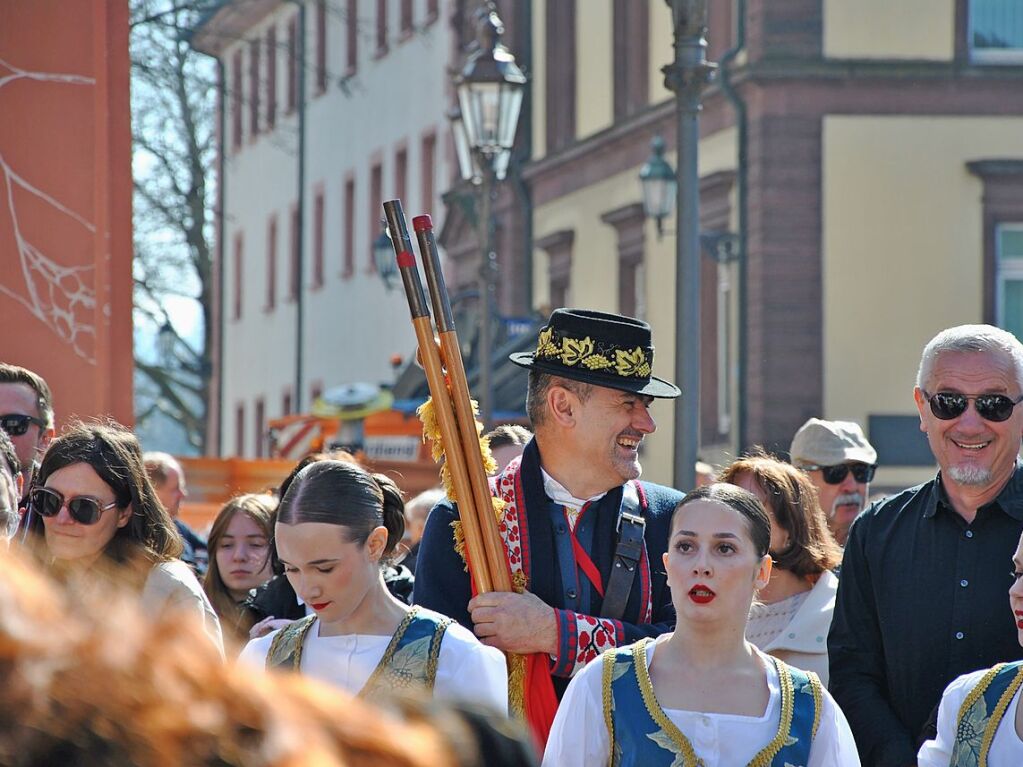 Zu Ehren des heiligen Fridolin zog eine Prozession durch die Innenstadt von Bad Sckingen.