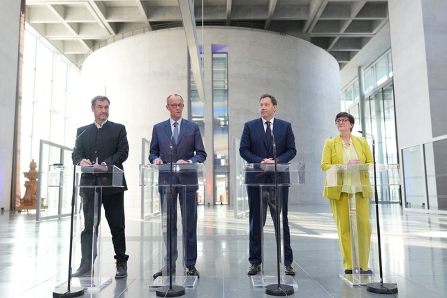 Entwicklung bei der Koalitionsbildung  | Foto: Michael Kappeler/dpa