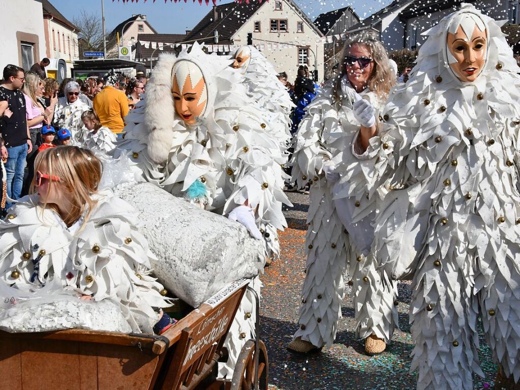 So bunt und sonnig war der Haugemer Buurefasnachtsumzug 2025