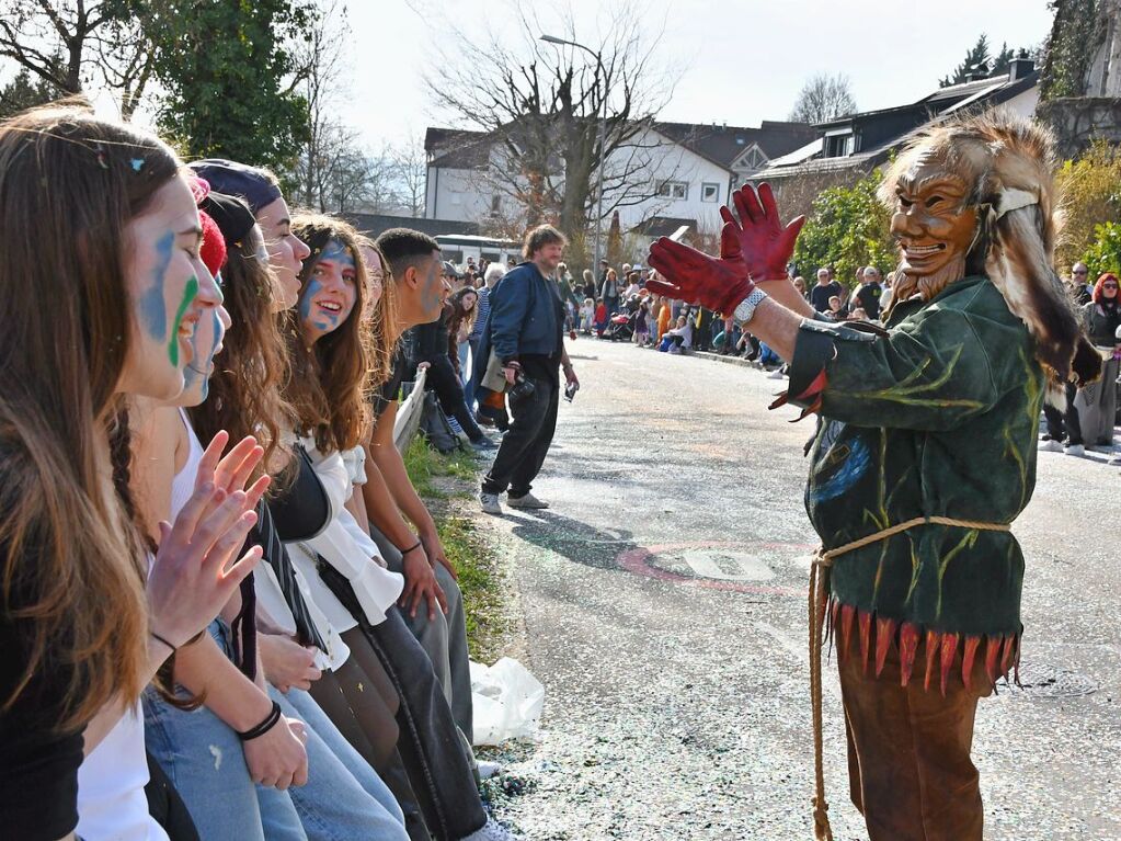 So bunt und sonnig war der Haugemer Buurefasnachtsumzug 2025